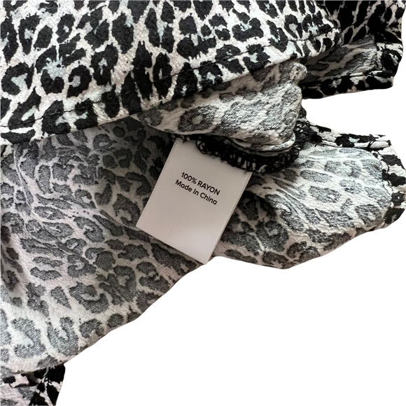 Peyton Jensen Kendra Leopard Print Button Down - Picture 9 of 11